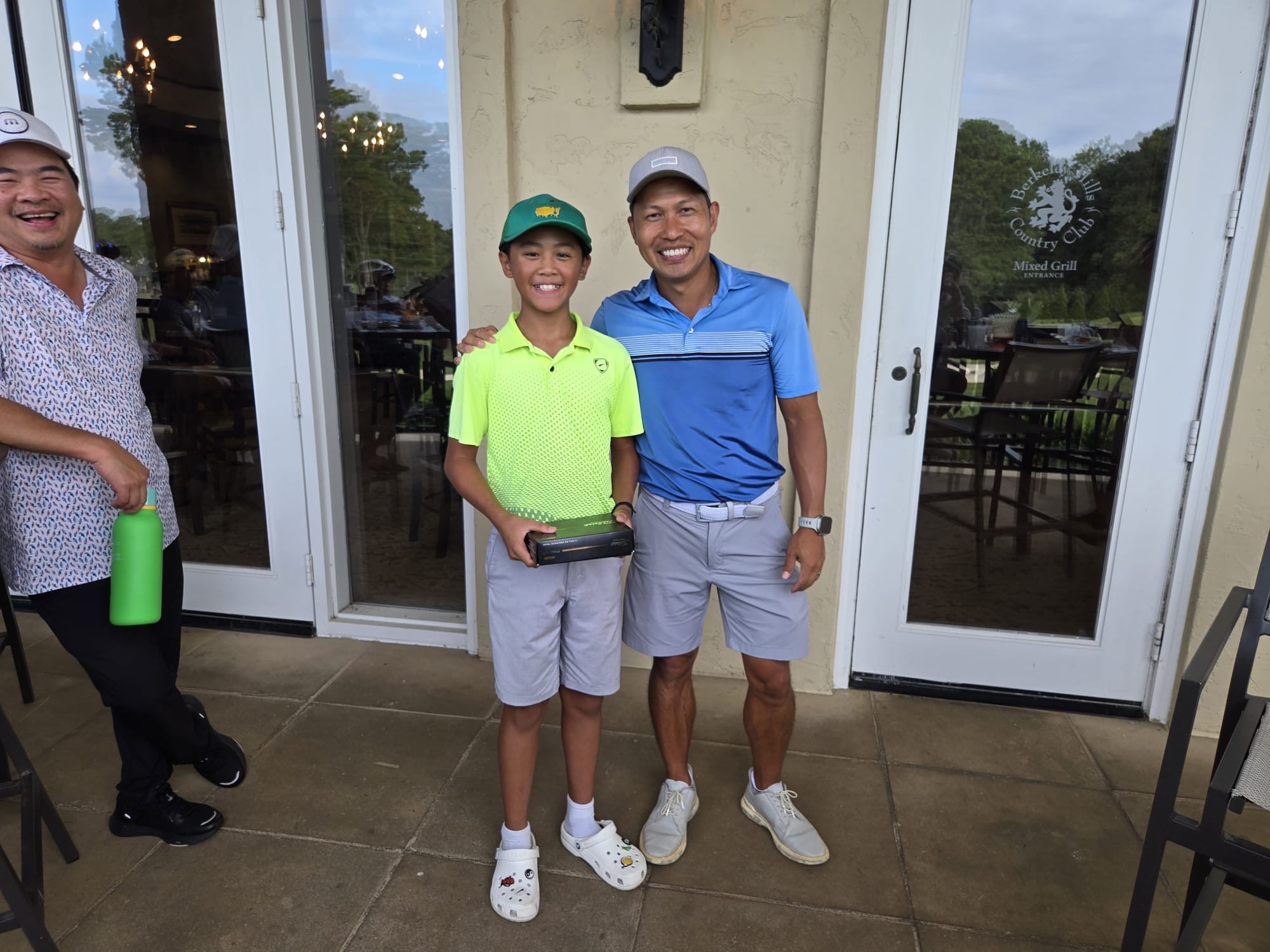 Junior Champ Hendrix Phan with Phong Huynh